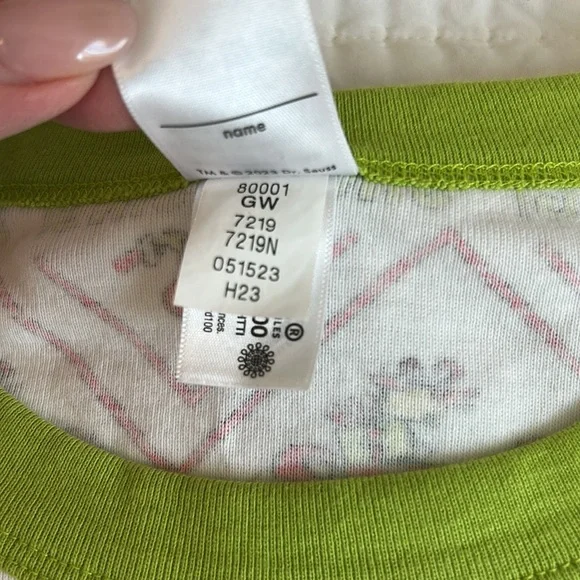 Hanna Andersson The Grinch Adult Pajama Set with Green Trim - Picture 5 of 6